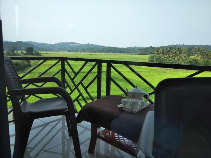 Paddyfield Inn Mananthavady Exterior photo